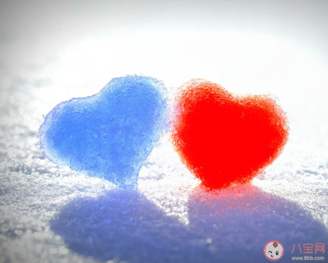 為什么前任拒絕復(fù)合但又主動(dòng)找你聊天 如何處理這種尷尬的關(guān)系 為什么前任拒絕復(fù)合但又主動(dòng)找你聊天 如何處理這種尷尬的關(guān)系