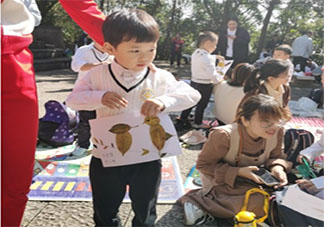 孩子秋游家長(zhǎng)發(fā)朋友圈感言說說 孩子去秋游了家長(zhǎng)心情句子