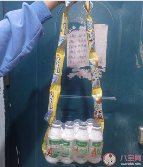 秋天的第一個包包幾個棒棒糖最合適 秋天的第一個包包怎么做