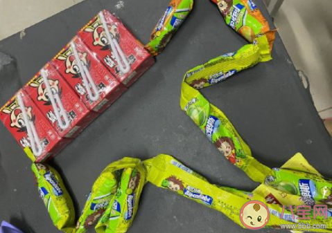 秋天的第一個包包幾個棒棒糖最合適 秋天的第一個包包怎么做