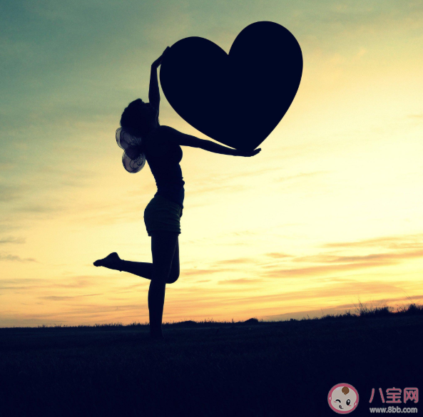 不要為了愛(ài)情改變自己的心情說(shuō)說(shuō) 不要為了愛(ài)情改變自己的心情句子