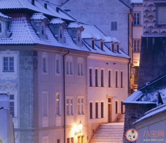 冬天的晚上說說心情短語 冬天晚上發(fā)朋友圈心情句子 冬天的晚上說說心情短語 冬天晚上發(fā)朋友圈心情句子