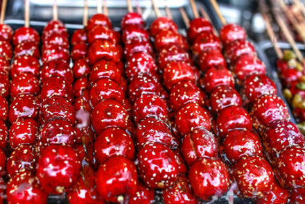 冬天的第一根糖葫蘆什么意思 冬天第一串糖葫蘆什么梗