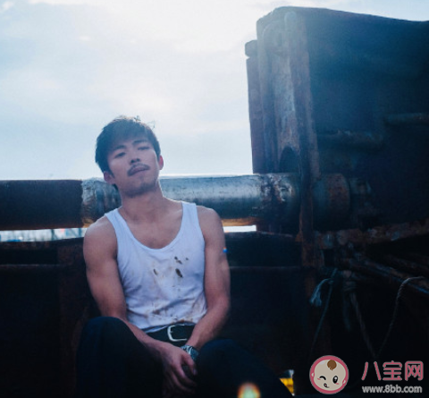 章宇《風平浪靜》歌詞是什么 《風平浪靜》完整版歌詞在線聽歌 章宇《風平浪靜》歌詞是什么 《風平浪靜》完整版歌詞在線聽歌