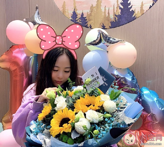 18歲的第一天的朋友圈說說 18歲的第一天心情文案句子