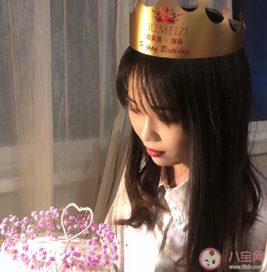 18歲的第一天的朋友圈說說 18歲的第一天心情文案句子