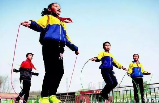 跳繩補習班一小時收費2000元 跳繩補習班為什么火了