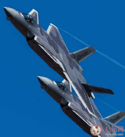 祝人民空軍生日快樂的朋友圈文案 人民空軍生日快樂祝福語句子大全 祝人民空軍生日快樂的朋友圈文案 人民空軍生日快樂祝福語句子大全