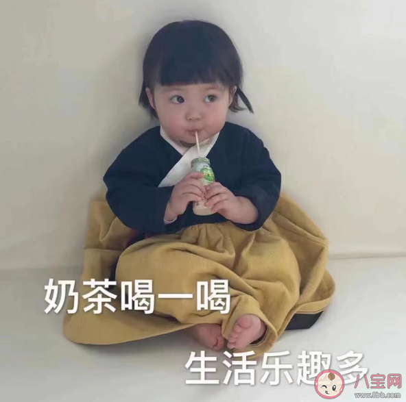 冬天第一杯奶茶的心情說說 冬天第一杯耐心的心情句子