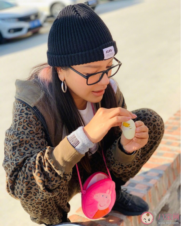 江映蓉發(fā)文女性不該只有白幼瘦 女性的美應(yīng)該被定義嗎