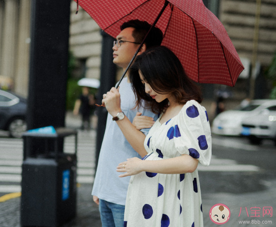 今天結(jié)婚紀(jì)念日發(fā)朋友圈文案 結(jié)婚紀(jì)念日簡單一句話