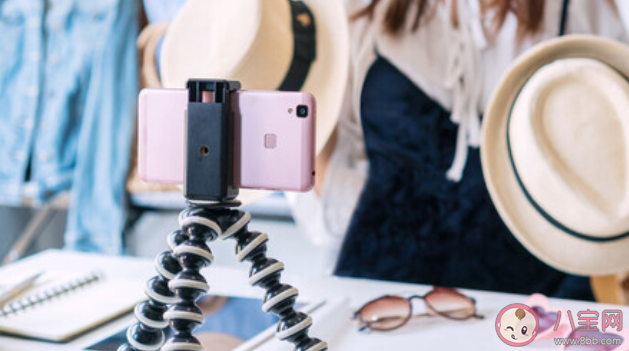 不滿多少歲不能做直播營銷 未成年人做直播有什么危害