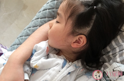 形容晚上沒睡好發朋友圈說說 晚上沒睡好太困了心情句子 形容晚上沒睡好發朋友圈說說 晚上沒睡好太困了心情句子