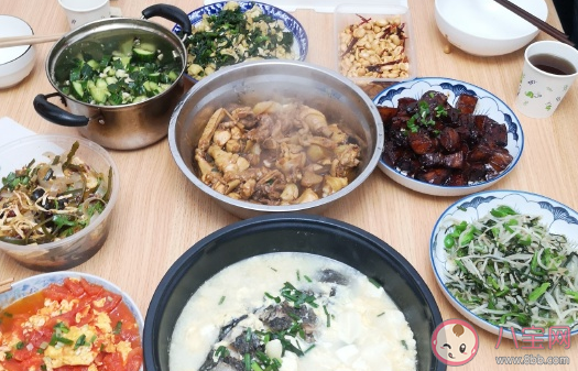 吃長壽面怎么發朋友圈 吃長壽面的幽默說說句子 吃長壽面怎么發朋友圈 吃長壽面的幽默說說句子