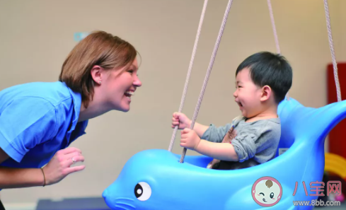 父母有必要跟嬰兒聊天嗎 經常陪嬰兒聊天的好處