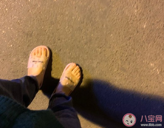 到年底了沒攢到錢心情說說 過年沒錢感慨句子