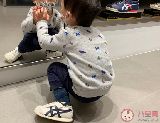 買了新鞋怎么發(fā)朋友圈文案 買了雙新鞋心情說說 買了新鞋怎么發(fā)朋友圈文案 買了雙新鞋心情說說