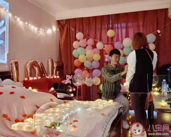 被求婚了怎么發朋友圈說說 被求婚了幸福心情感言