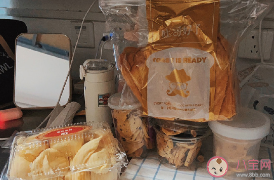 收到媽媽寄來包裹的說說 媽媽寄的東西感謝語句子 收到媽媽寄來包裹的說說 媽媽寄的東西感謝語句子