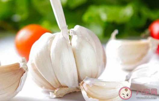 火鍋店要求用餐必須有女伴是怎么回事 火鍋吃什么不容易長胖 火鍋店要求用餐必須有女伴是怎么回事 火鍋吃什么不容易長胖