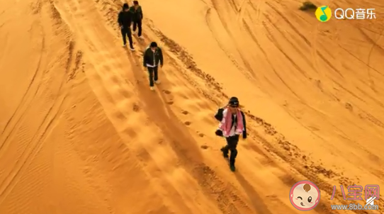 我要當劉德華拍電影發專輯頭發上抹點發蠟是什么歌 《嘻哈帝國》完整版歌詞在線聽歌