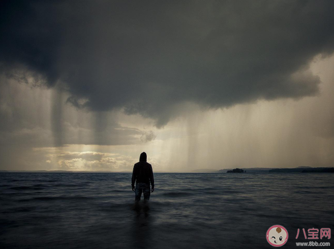 變優(yōu)秀的過程都是孤獨(dú)的嗎 關(guān)于孤獨(dú)的5個(gè)誤解 變優(yōu)秀的過程都是孤獨(dú)的嗎 關(guān)于孤獨(dú)的5個(gè)誤解