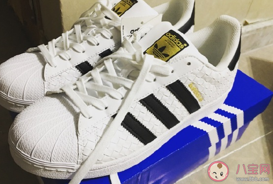 新年買新鞋的心情說說大全 新年穿新鞋發朋友圈文案