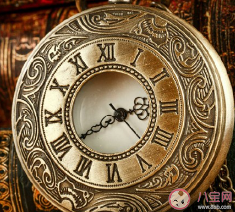 冬月初一發(fā)朋友圈的心情說說 冬月初一的感受朋友圈句子