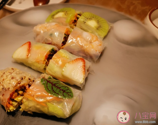 周末和孩子吃肯德基曬朋友圈文案 周末和孩子吃肯德基心情說說