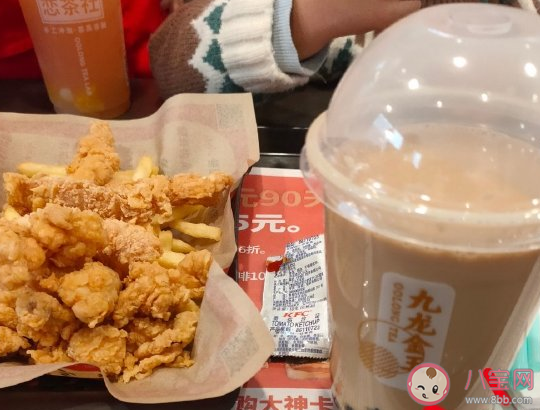 周末和孩子吃肯德基曬朋友圈文案 周末和孩子吃肯德基心情說說