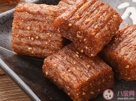 吃辣條的發朋友圈說說 突然想吃辣條了心情句子