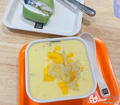 帶女兒吃甜品發(fā)朋友圈說(shuō)說(shuō) 陪女兒吃甜品感言句子