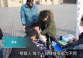 高校男生體驗女生生理痛是怎么回事 女生生理期有多難受