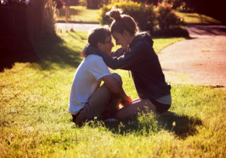 談戀愛為什么總是會(huì)患得患失 談戀愛患得患失怎么辦