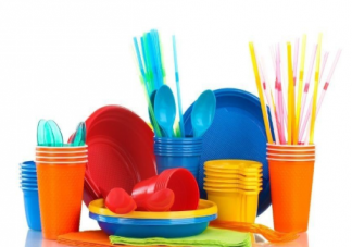 塑料吸管應該被禁止嗎 塑料吸管被禁后奶茶會不會漲價