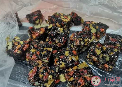 第一次吃阿膠糕怎么發朋友圈 第一次吃阿膠糕配圖文案句子