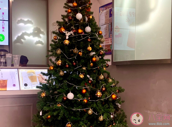 一個人的平安夜心情說說 一個人的平安夜孤獨感慨句子 一個人的平安夜心情說說 一個人的平安夜孤獨感慨句子