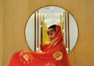 第一次拍古裝發(fā)表的感慨說(shuō)說(shuō) 第一次拍古裝開(kāi)心心情一句話