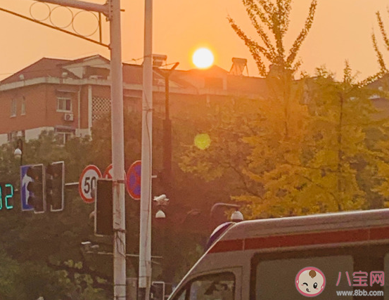 2020星期五開心簡短說說大全 星期五快樂的唯美句子 2020星期五開心簡短說說大全 星期五快樂的唯美句子