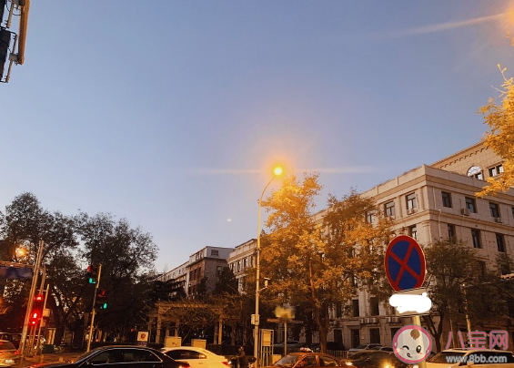 2020星期五開心簡短說說大全 星期五快樂的唯美句子 2020星期五開心簡短說說大全 星期五快樂的唯美句子