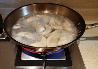 2020冬至沒有吃餃子的朋友圈說說 冬至沒有吃餃子搞笑文案句子