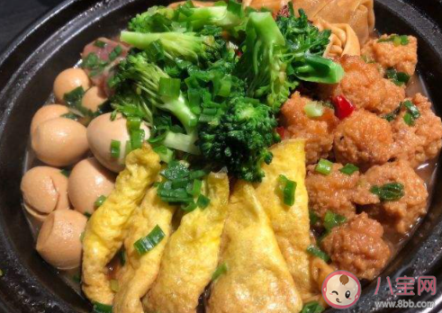 徽州名菜一品鍋是人們冬季常吃的美食做法是把各種菜品怎樣 螞蟻莊園12月23日答案