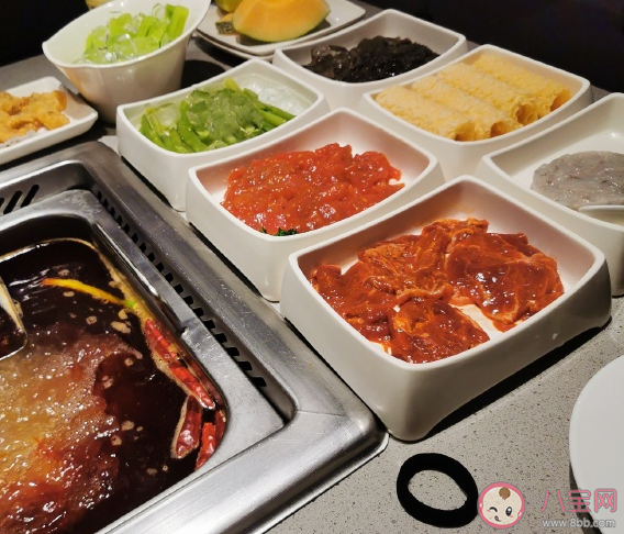 2020年最后一頓火鍋發(fā)朋友圈說說 2020年最后一頓火鍋感言感慨