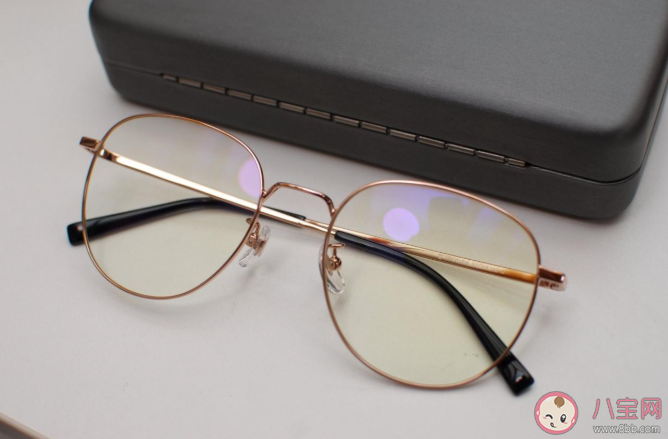 網上配眼鏡靠譜嗎 怎么得到一個準確的驗光度數