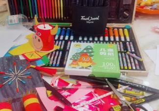 第一次做手工怎么發朋友圈 第一次做手工心情感言句子