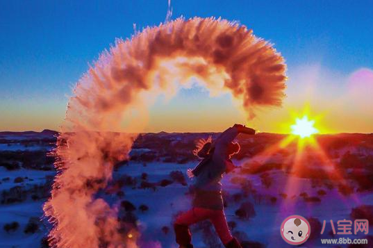 潑水成冰需要室外多少度才行 潑水成冰原理是什么