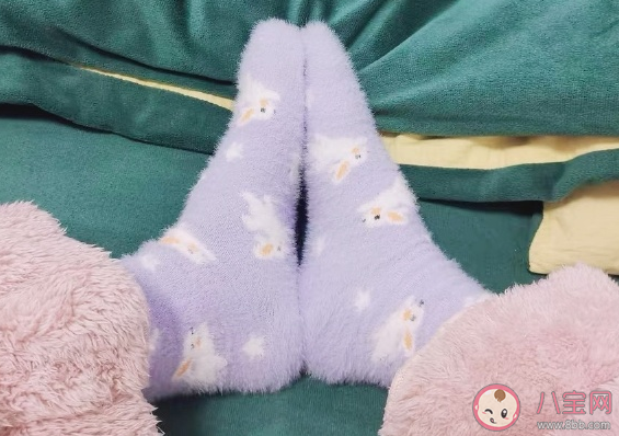 冬天凍成狗的幽默搞笑說說 凍的發抖心情感言感慨 冬天凍成狗的幽默搞笑說說 凍的發抖心情感言感慨