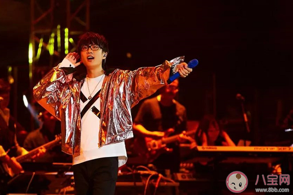 許嵩歌曲《有何不可》被抄襲是真的嗎 許嵩的歌曲為什么可以不收費(fèi)