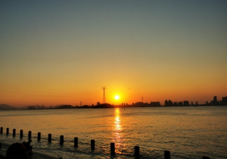 冬日出太陽朋友圈文案 冬季的太陽好舒服心情說說