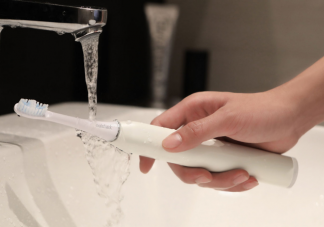 買電動牙刷是交智商稅嗎 電動牙刷的重要性